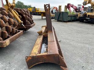 Satılık Caterpillar 825 + porte engins toprak silindiri - Görüntü 14 | Machineryline TR Caterpillar 825 + porte engins toprak silindiri | Görüntü 14 - Machineryline