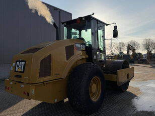 Caterpillar CS66B single drum compactor