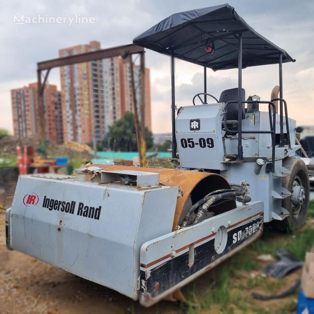 Ingersoll Rand  SD-70 DA single drum compactor