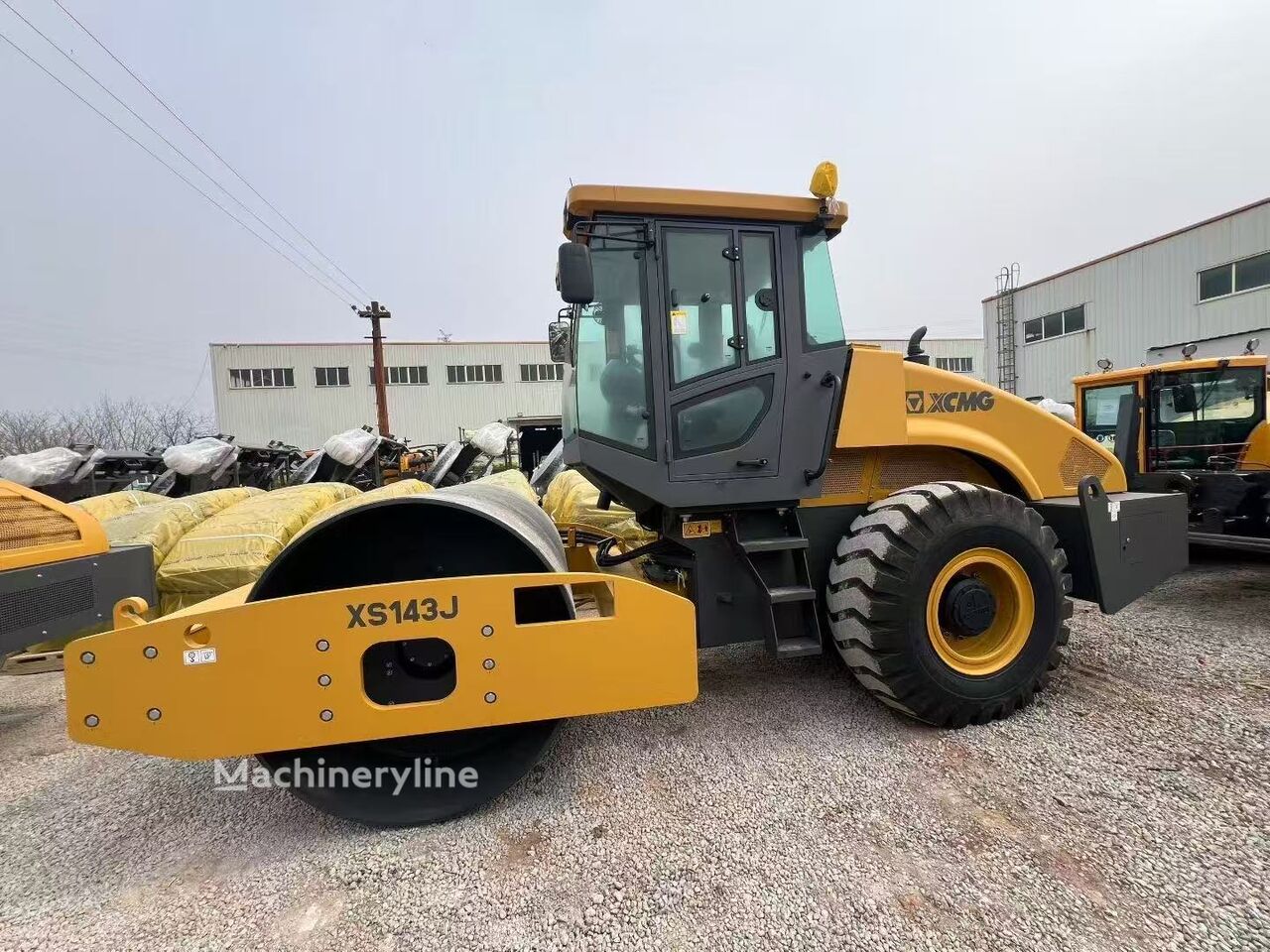 New XCMG XS143J single drum compactor - Machineryline