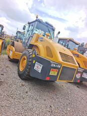 XCMG XS183 single drum compactor