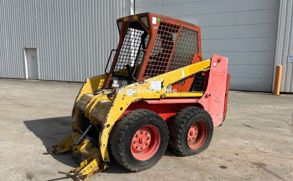 mini-chargeuse Bobcat 753