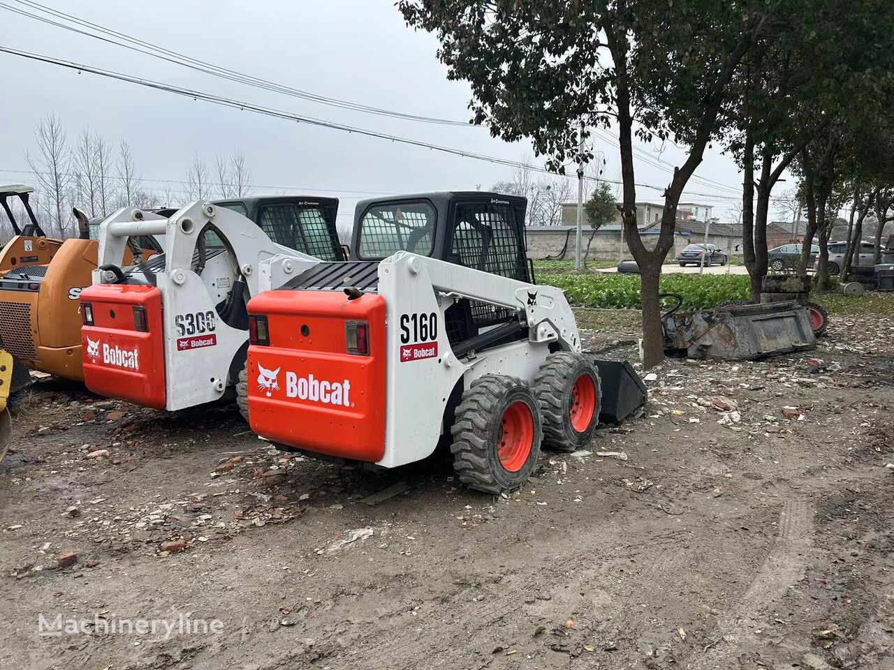 جرافة انزلاقية التوجيه Bobcat S160