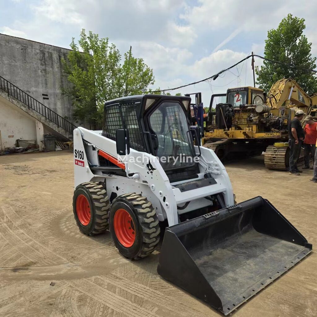 Bobcat S160 skid steer