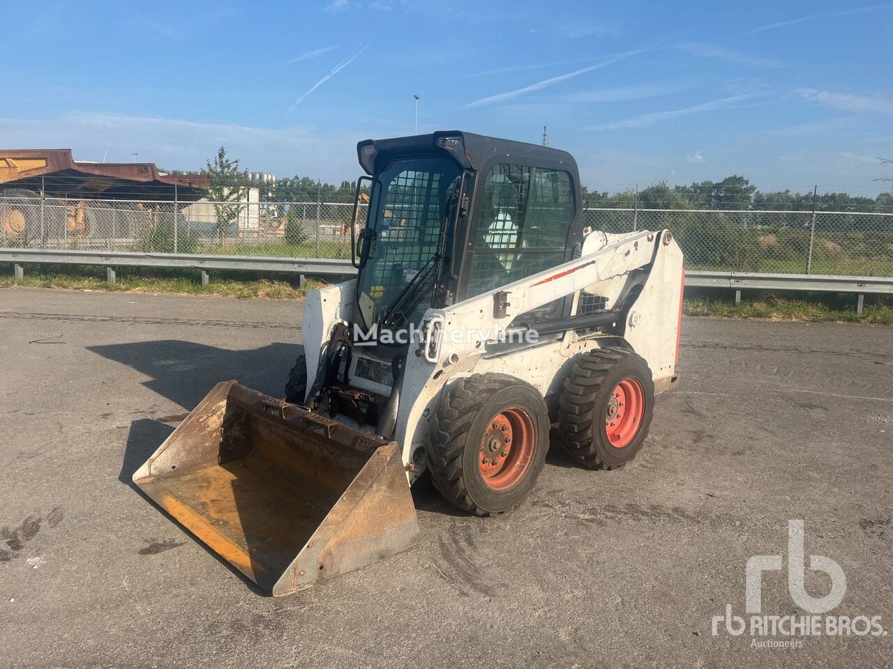 Bobcat S510 minicargadora