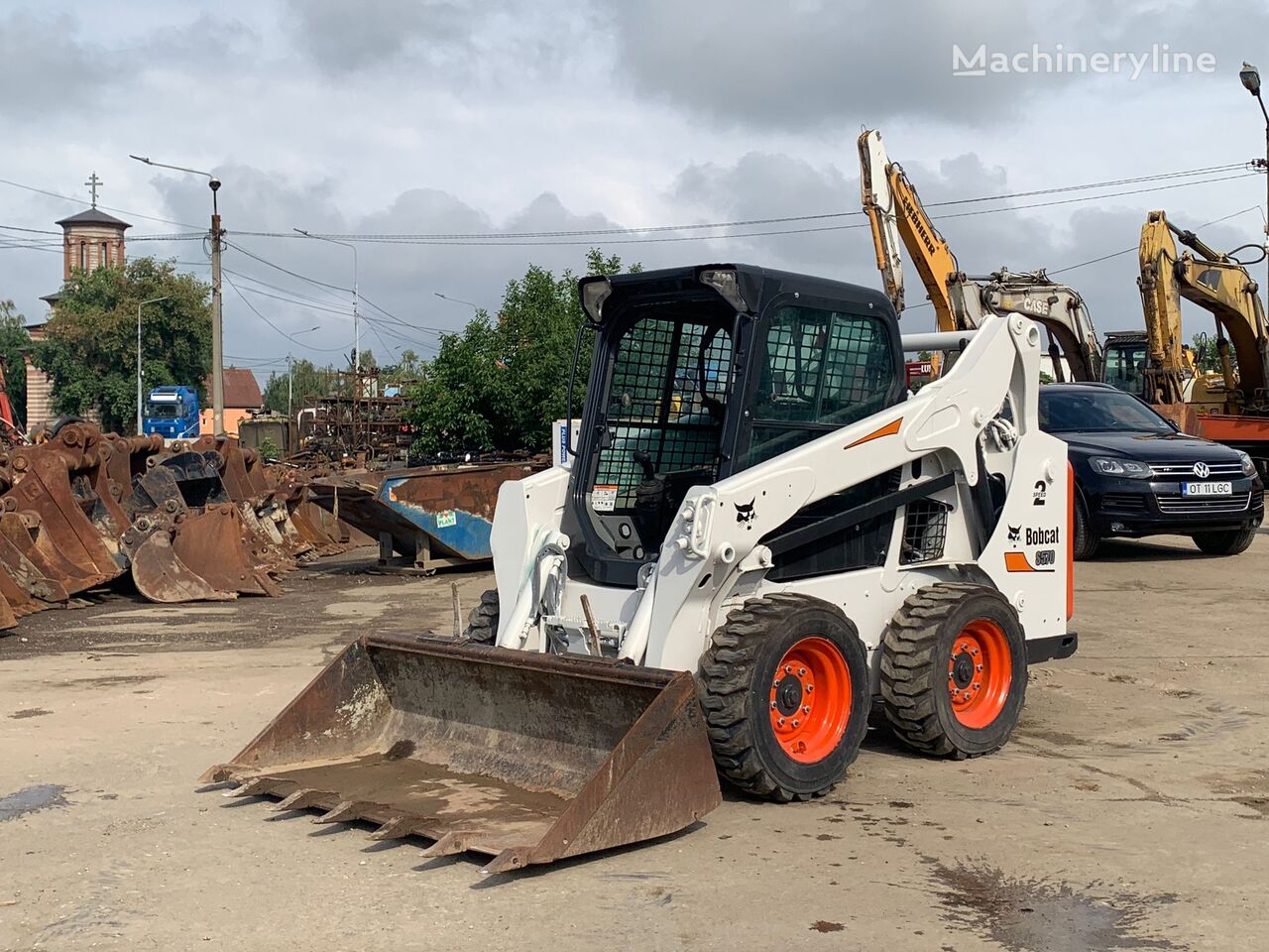 جرافة انزلاقية التوجيه Bobcat S570