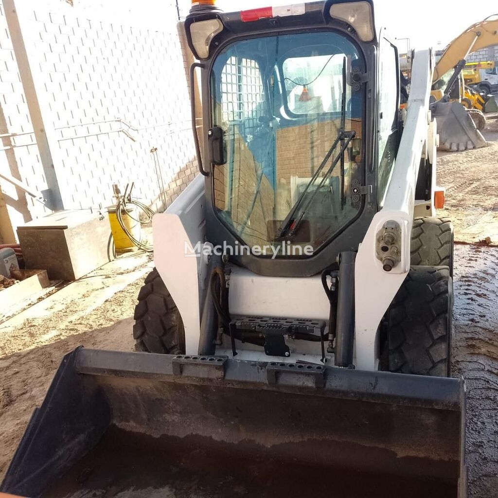 滑移式装载机 Bobcat S570