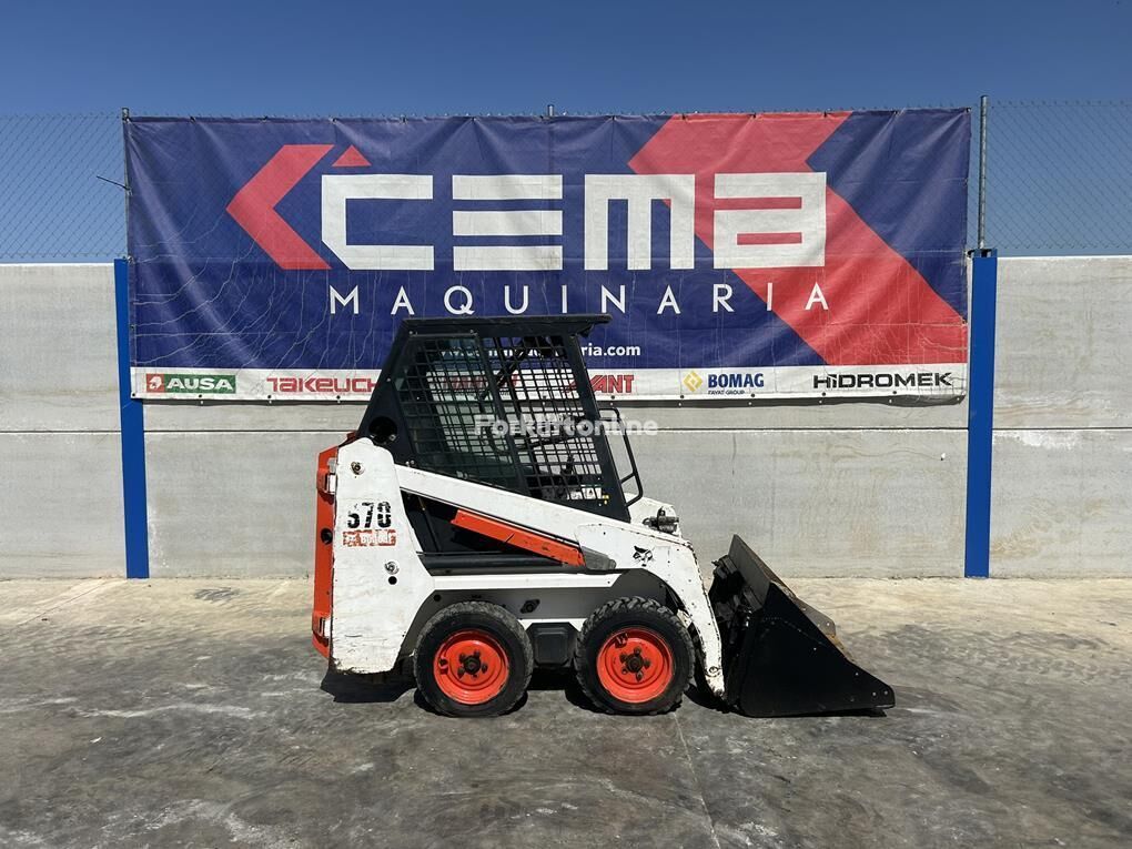 Bobcat S70 minicargadora