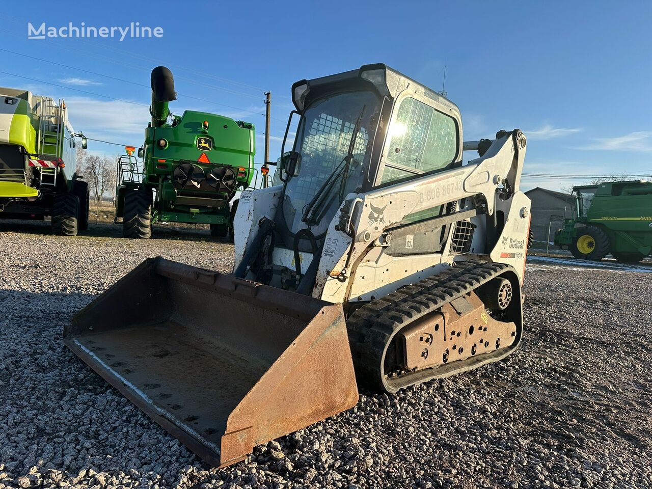 Bobcat T590 minicargadora