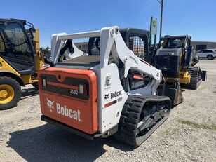 kompaktn&iacute; nakladač Bobcat T590