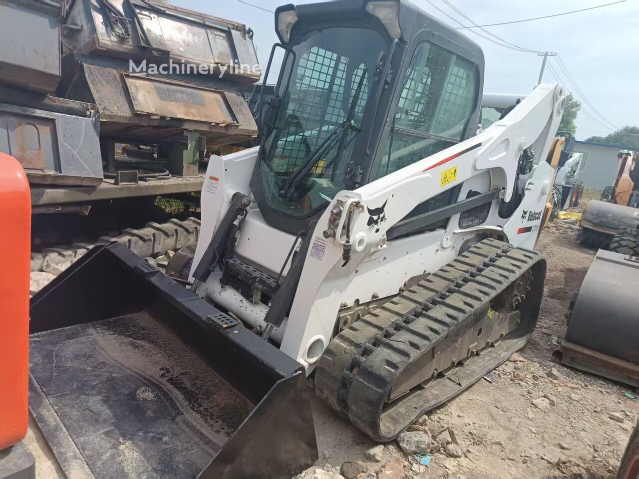 Venta de Bobcat T770 minicargadora | Machineryline UY Bobcat T770 minicargadora - Machineryline