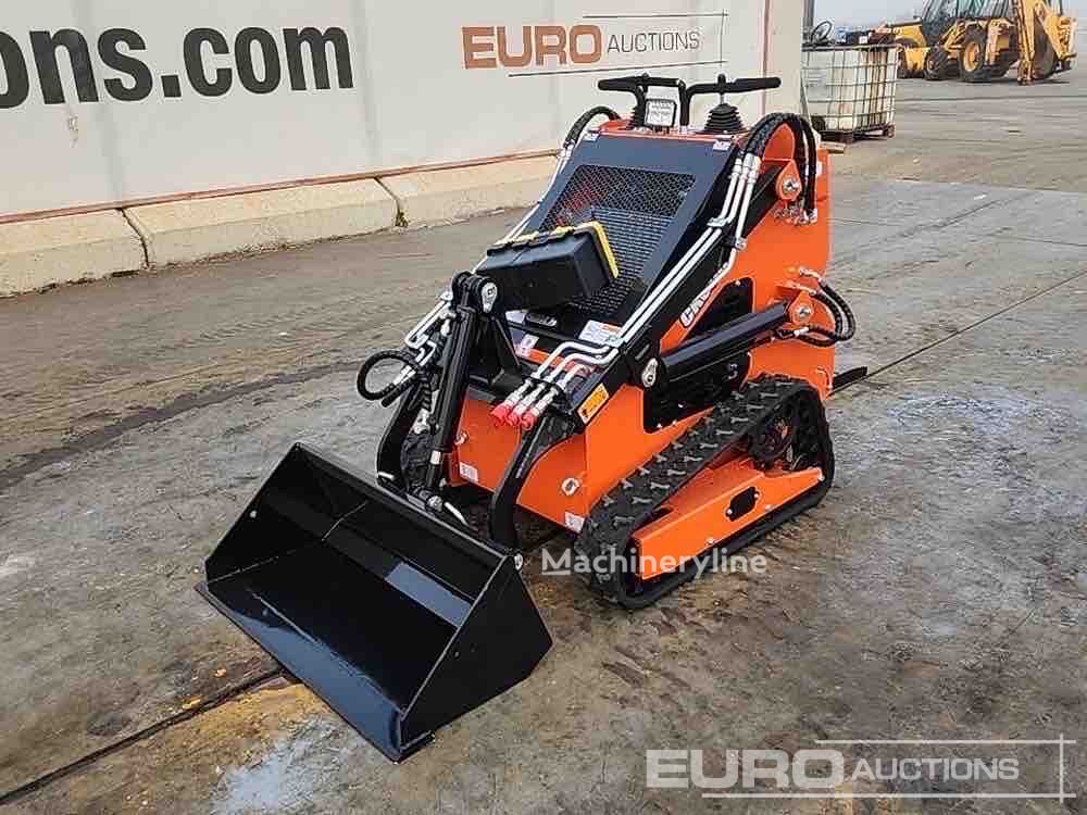 Novi Captok CK36C mini utovarivač - Machineryline