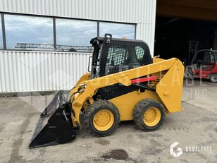 جرافة انزلاقية التوجيه Caterpillar 236D