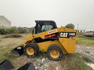 Caterpillar 246D minicargadora