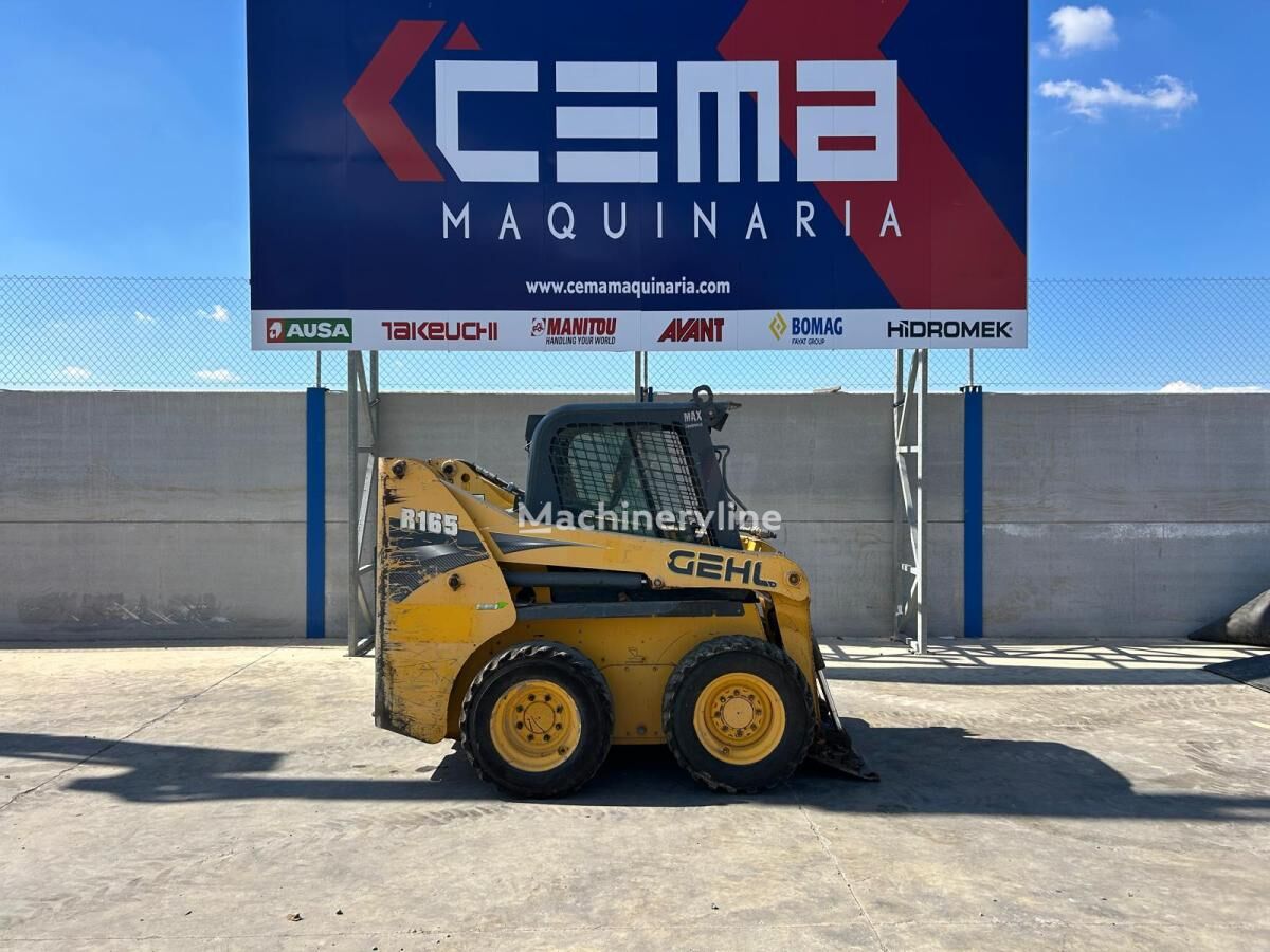 جرافة انزلاقية التوجيه Gehl R165 - Machineryline