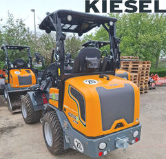 Giant G2700E X-Tra skid steer