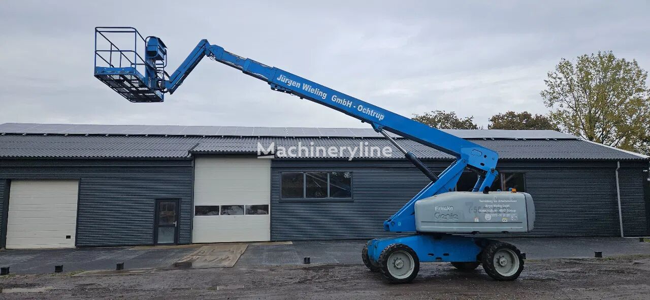 Genie S 65 telescopic boom lift