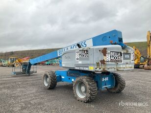 Genie S85 telescopic boom lift