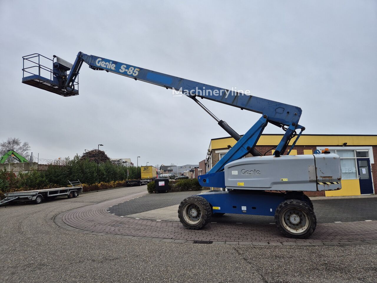 Genie S85, Year 2014, Low Hours, 4x4 Drive, 28Meter plataforma telescópica - Machineryline