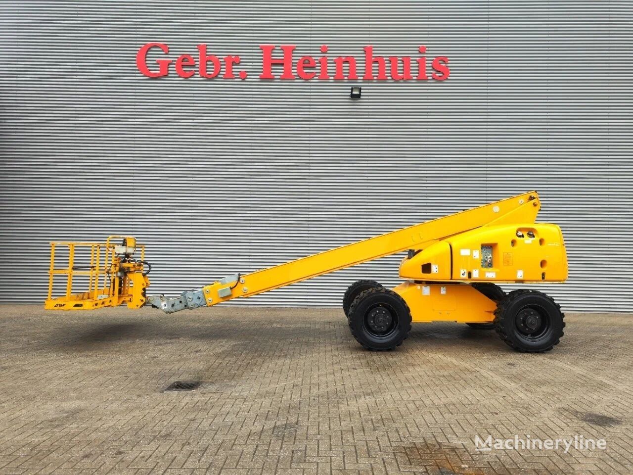 Haulotte H21TX telescopic boom lift