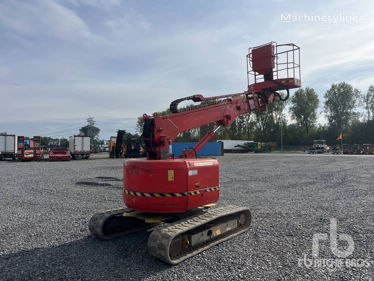 nacelle télescopique Hitachi HX99B-2 Crawler