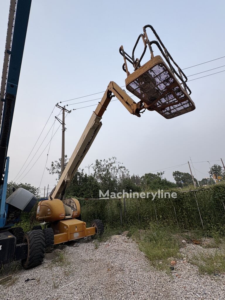 Телескопический подъемник JLG 660 - Machineryline