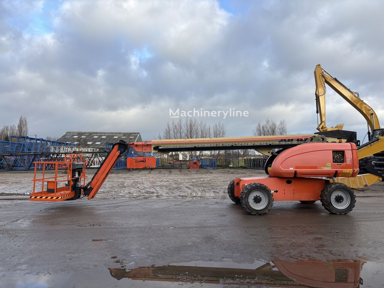 JLG 660 SJ telescopic boom lift - Machineryline