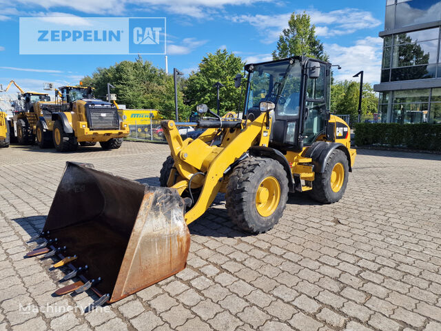 Caterpillar 908M telescopic wheel loader