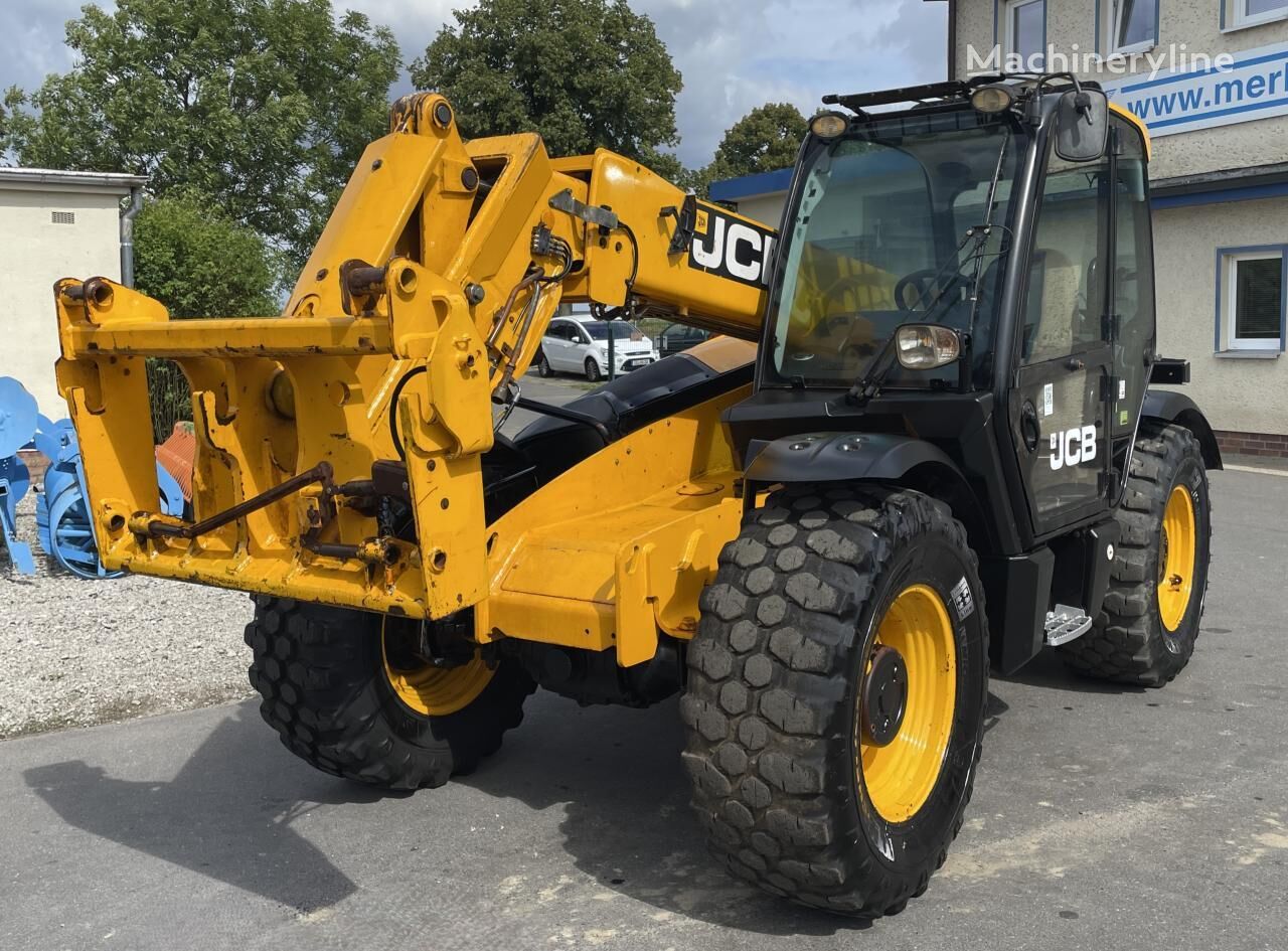 телескопический фронтальный погрузчик JCB 531-70 DS 34 km/h