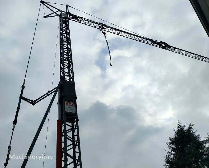 Gru Benedini B 28 tower crane