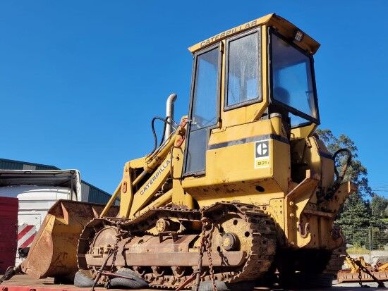 Caterpillar 931 track loader