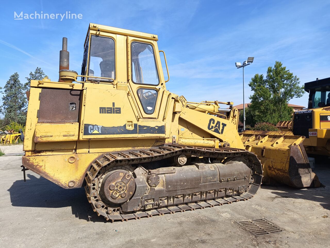 погрузчик гусеничный Caterpillar 963