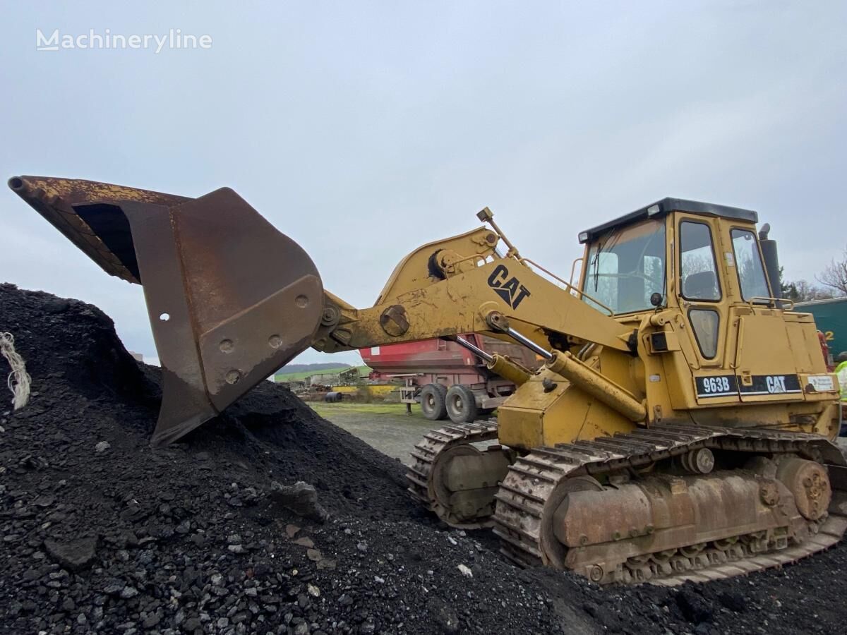 погрузчик гусеничный Caterpillar 963B