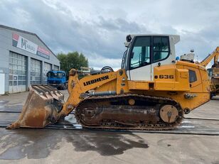 ماكينة التحميل المجنزرة Liebherr LR636