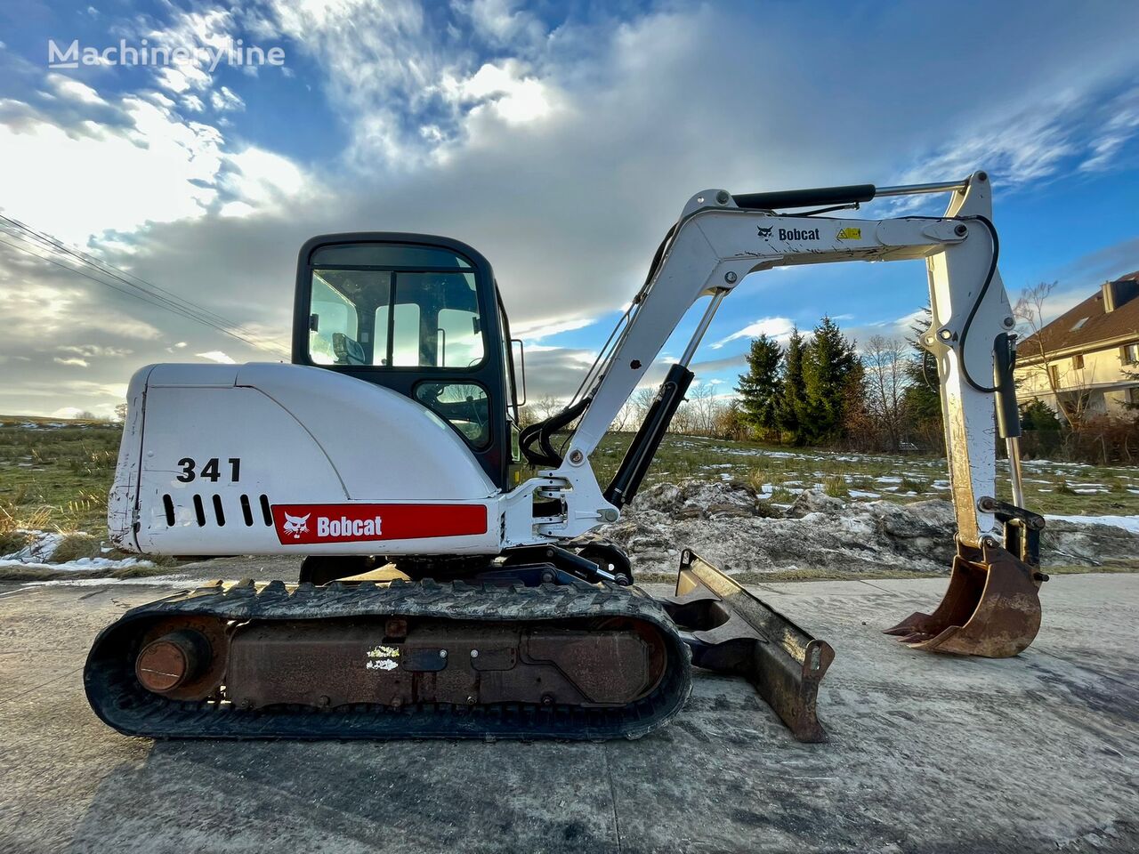 Bobcat 341EG tracked excavator