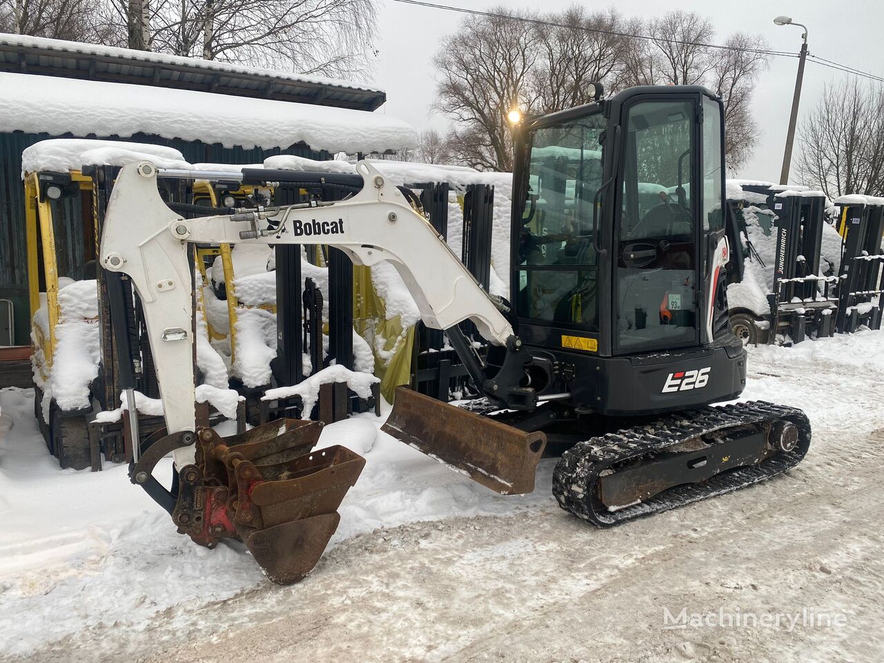 máy đào bánh xích Bobcat E26