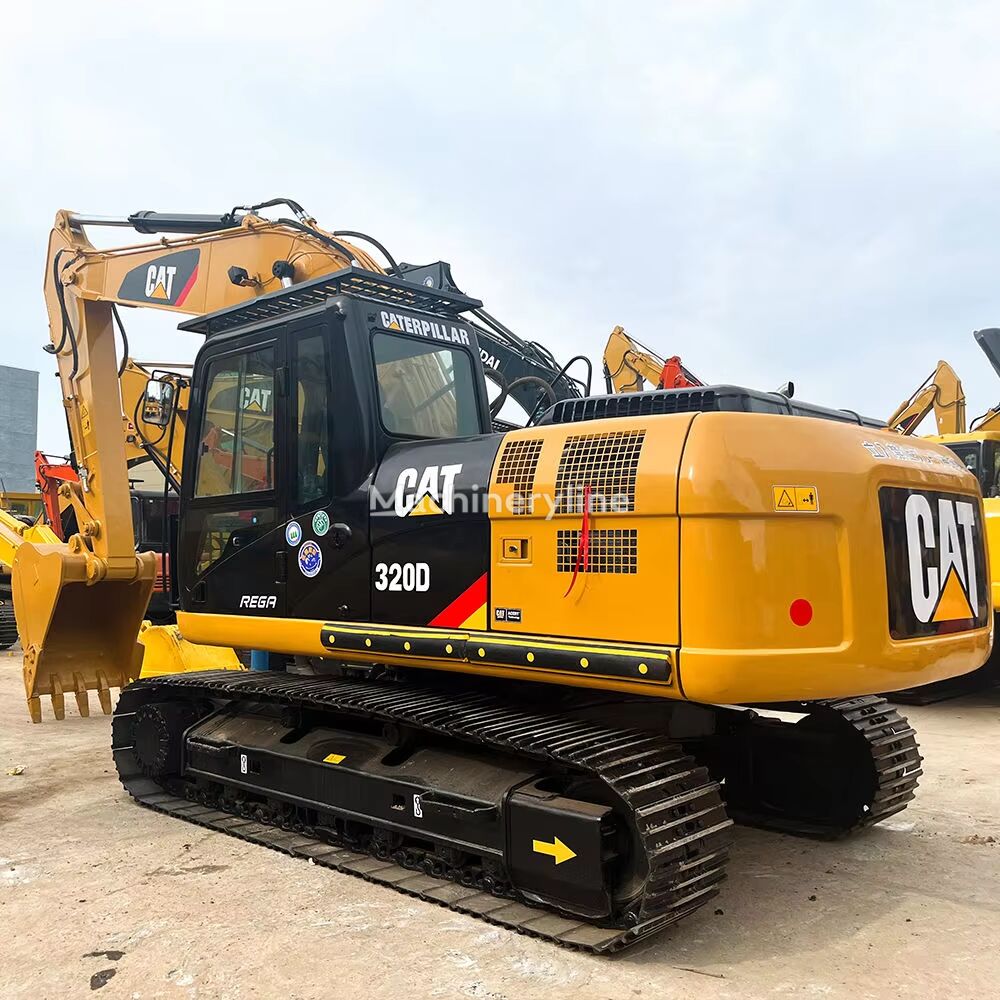 CAT 20 Ton original CAT 320D excavator  bæltegraver