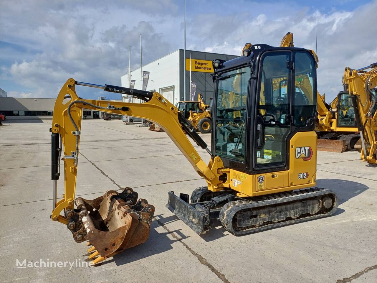 CAT 302CR tracked excavator