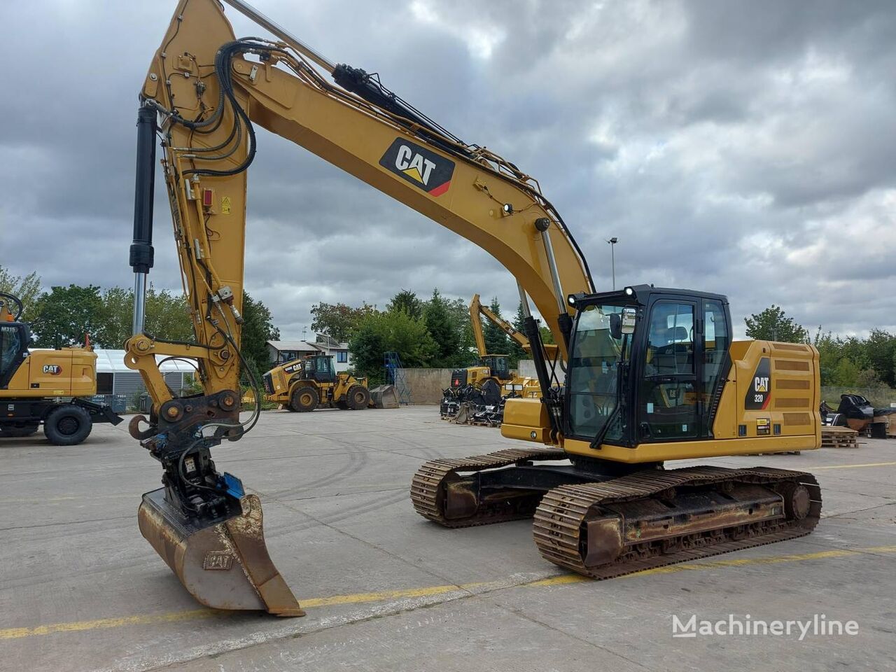 CAT 320 tracked excavator