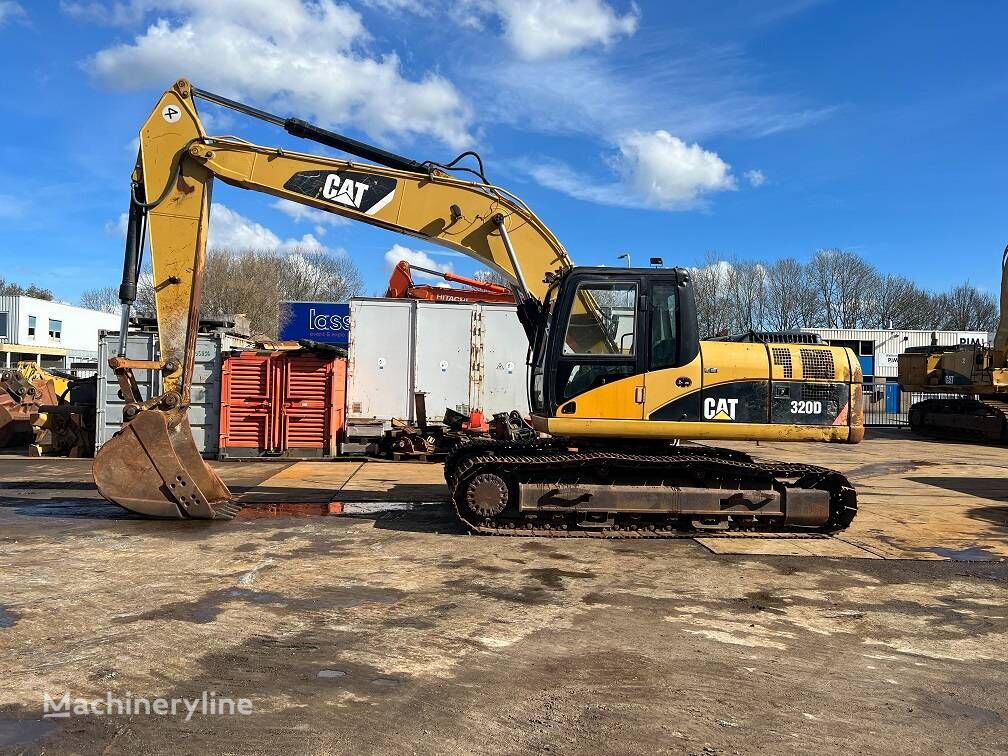 CAT 320 D L (320DL) tracked excavator