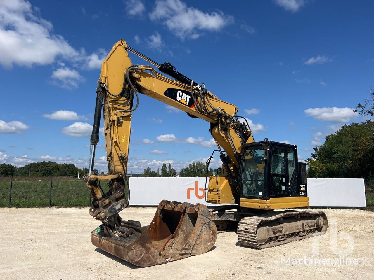 CAT 325FLCR Pelle Sur Chenilles