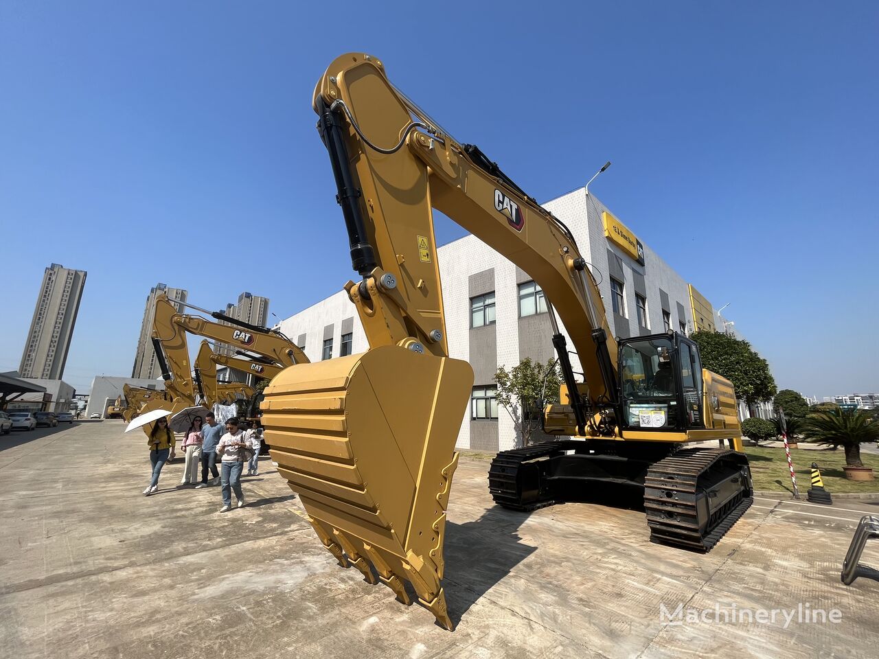 excavator dengan track CAT Excavator 320GX baru