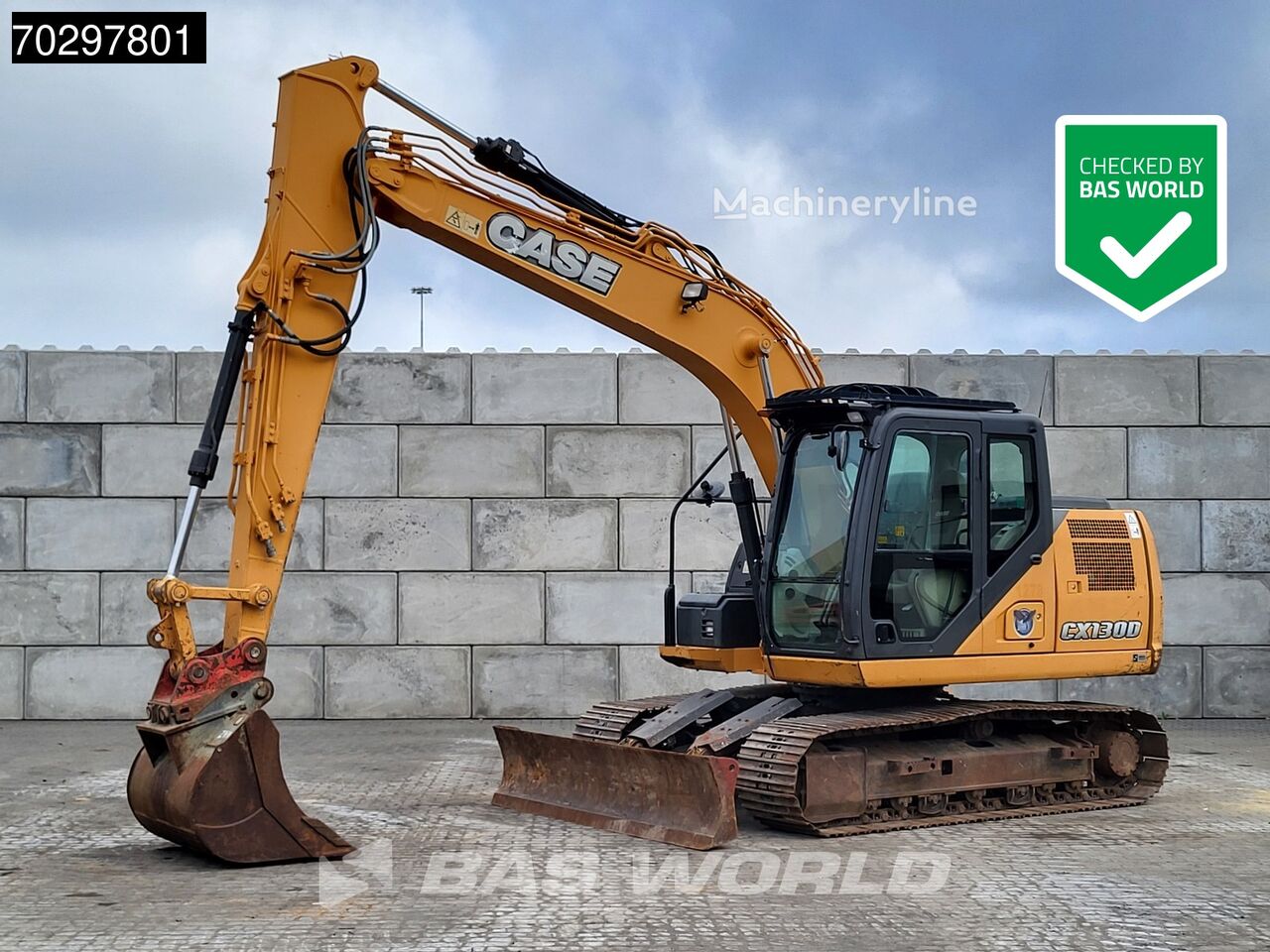 بيع حفارة مجنزرة Case CX130 D | Machineryline DZ حفارة مجنزرة Case CX130 D - Machineryline