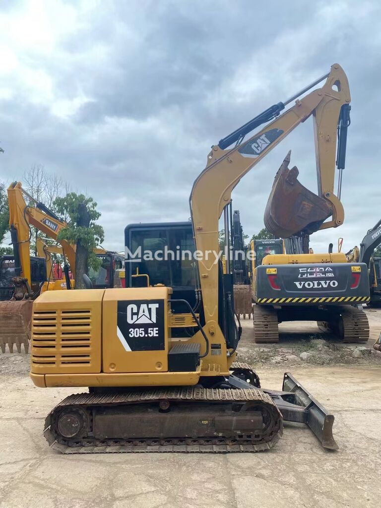 гусеничный экскаватор Caterpillar 305.5E