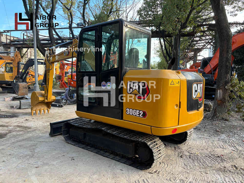 Venta de Caterpillar 306E excavadora de cadenas | Machineryline CL Caterpillar 306E excavadora de cadenas - Machineryline