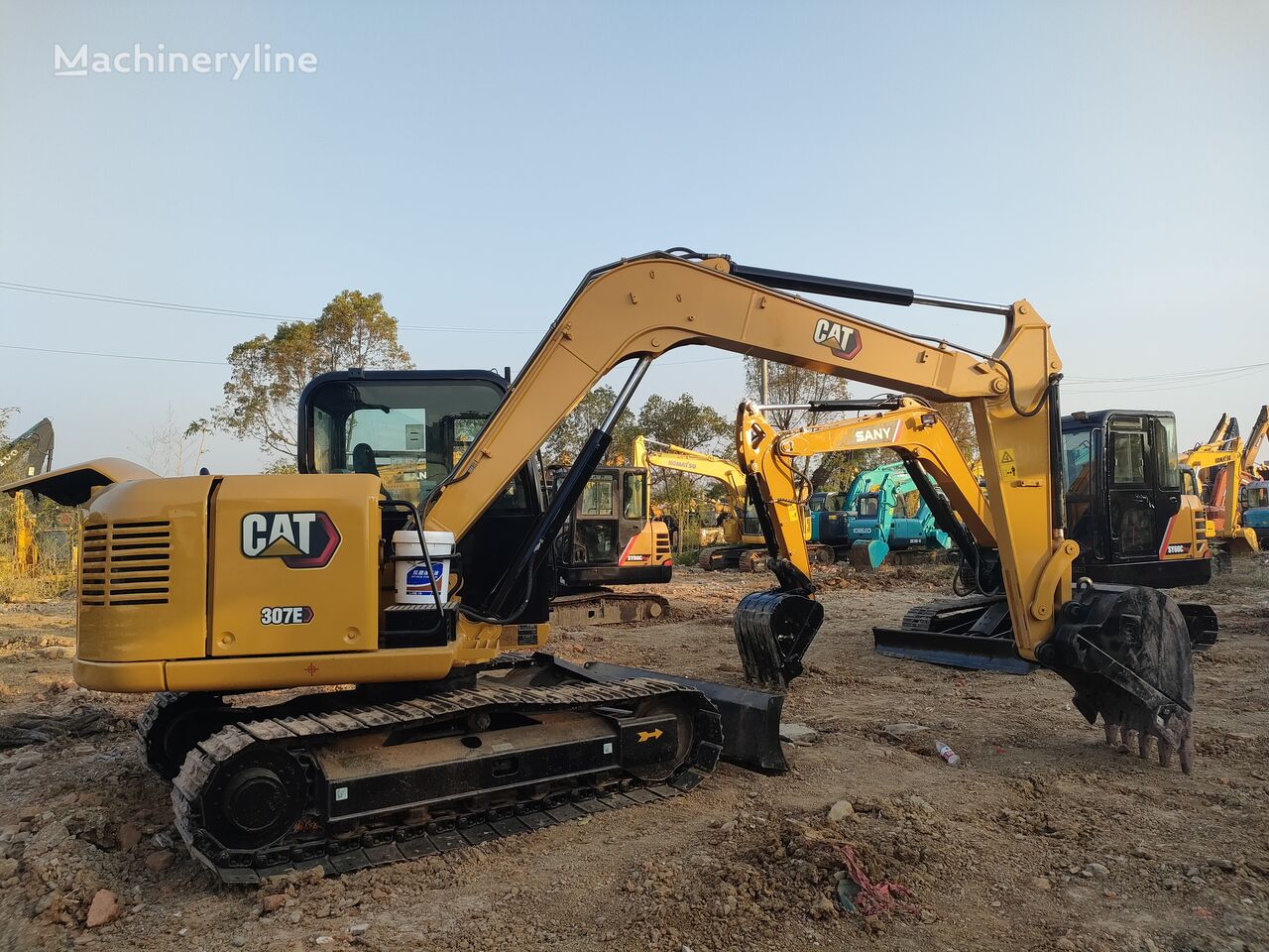 Caterpillar 307E tracked excavator