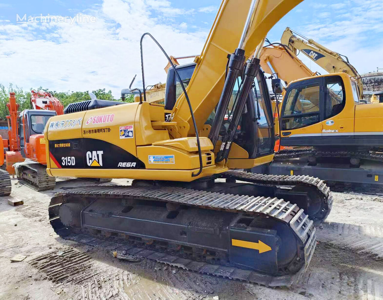 Caterpillar 315D tracked excavator