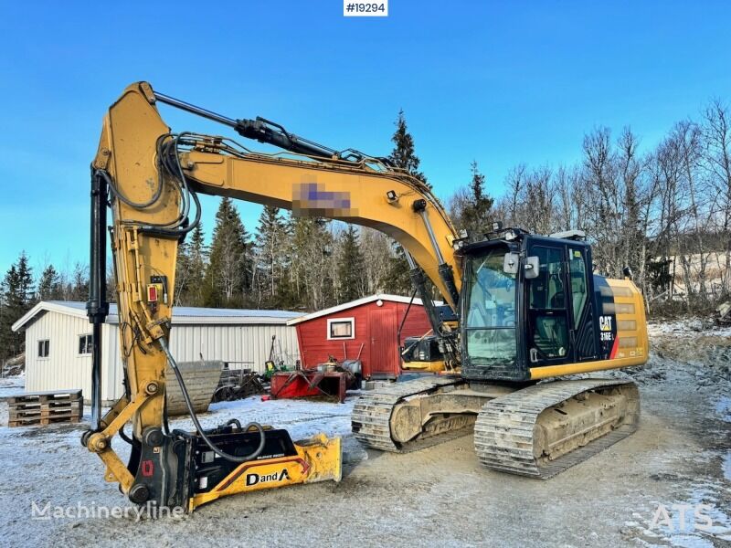 excavator dengan track Caterpillar 316E Tracked excavator w/ Rototilt and Bucket. HK from 2023. WAT