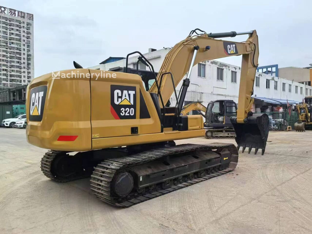 гусеничный экскаватор Caterpillar 320