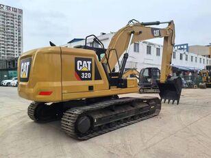 حفارة مجنزرة Caterpillar 320
